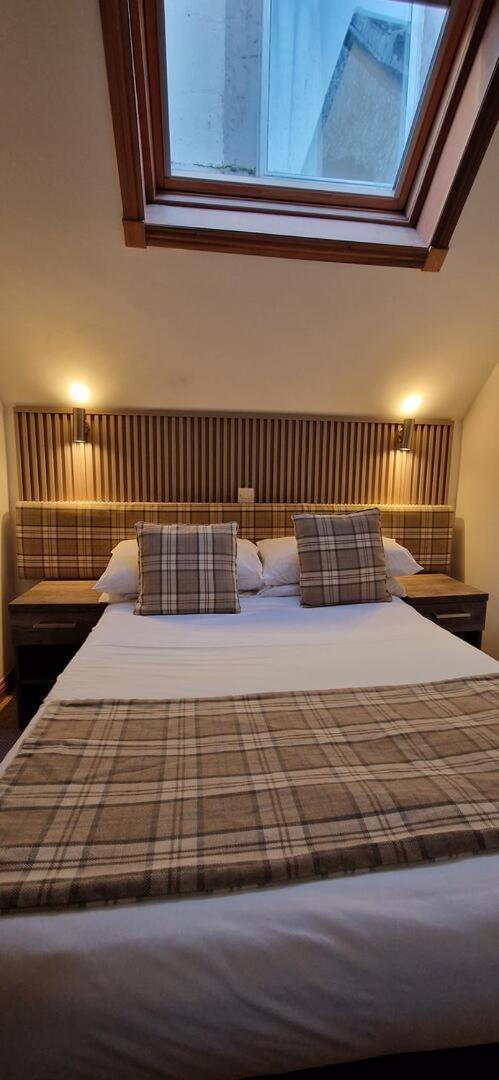 Loch Long Hotel Arrochar Exterior foto
